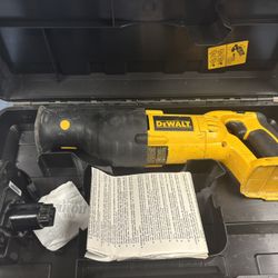 Dewalt DC385 18V Variable Speed Reciprocating Saw With Battery 