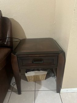 2 matching dark-wood end tables/nightstands.