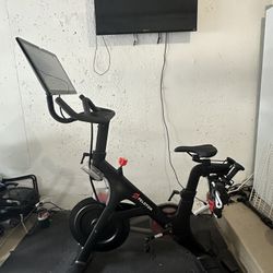 Peloton Bike 