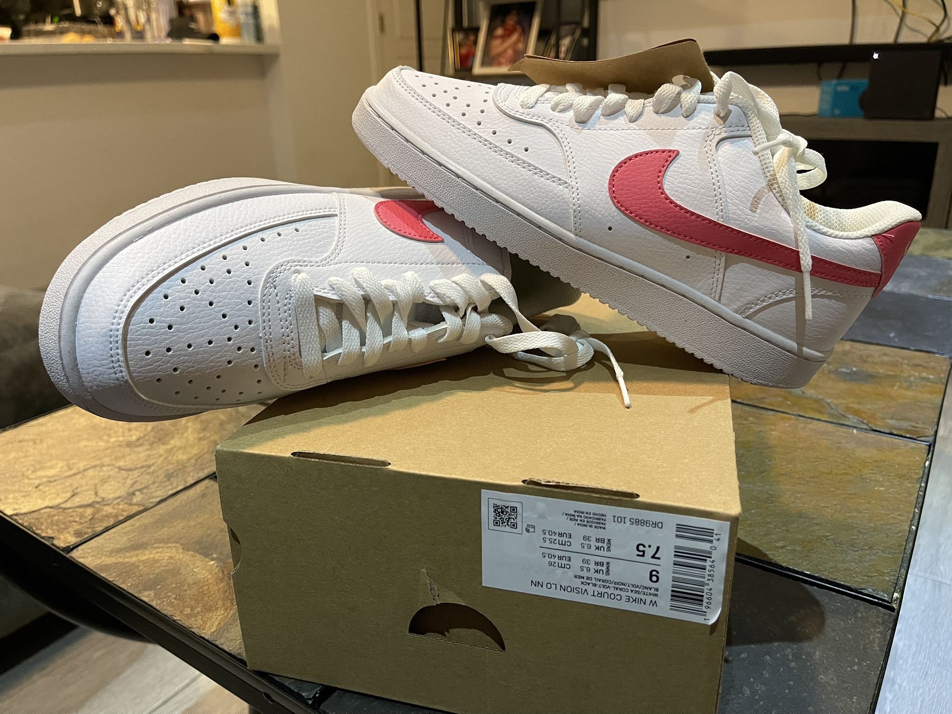 Nike Court Vision Low - Volt/Black/Coral - Sz 9 W