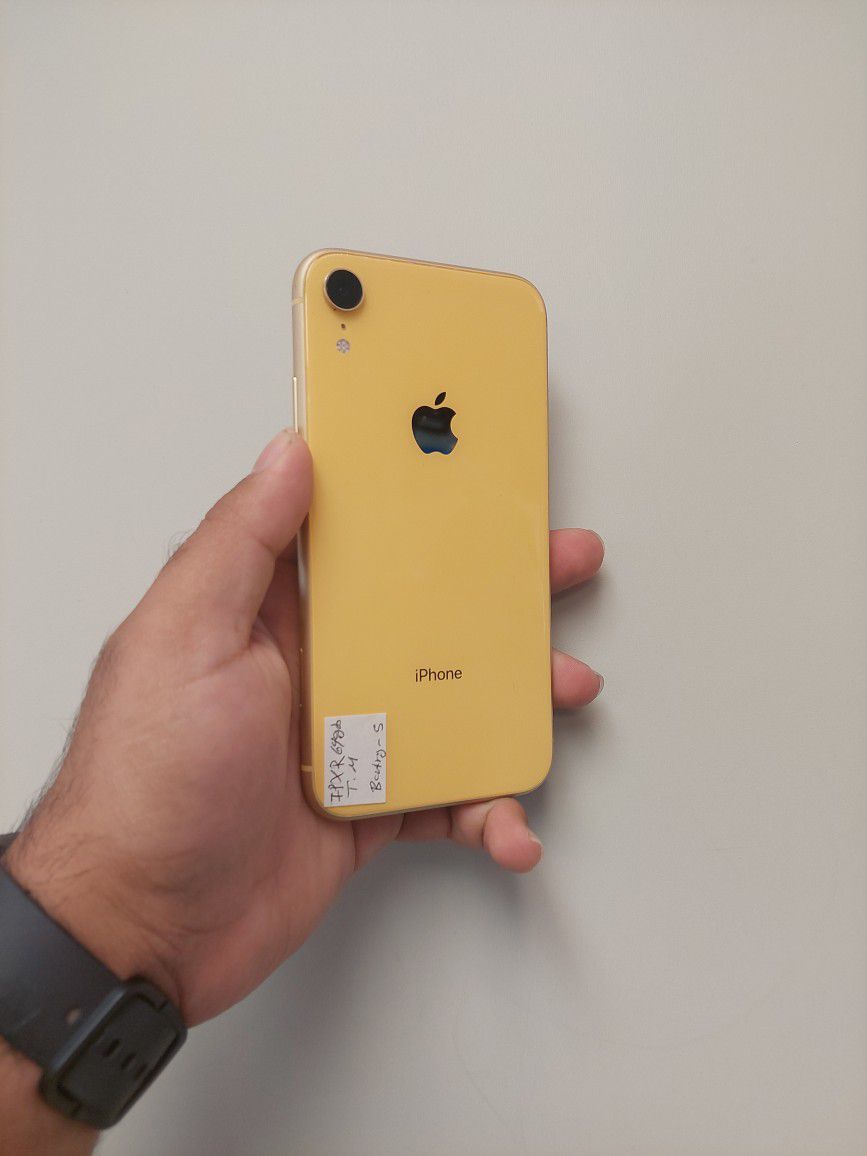 IPhone XR 64GB Work With T-MOBILE METRO At&t AVAILABLE WITH CASH DEAL $ 169  