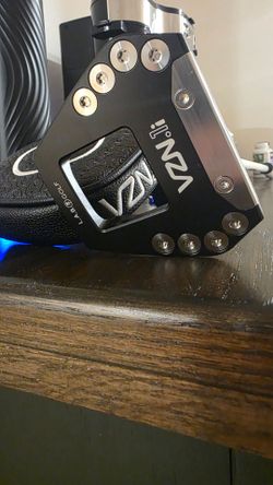 LAB ZERO TORQUE PUTTER. VZN1