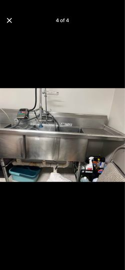 7’ 3 compartment sink with power suds machine, professional spring pull down faucet 2 drain boards