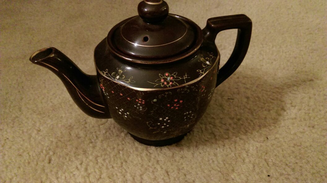 Vintage Japanese hand painted teapot