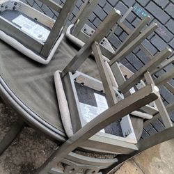 Round Dinner Table Set