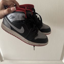 Kids Air Jordan 1 Mid (Bred Shadow)