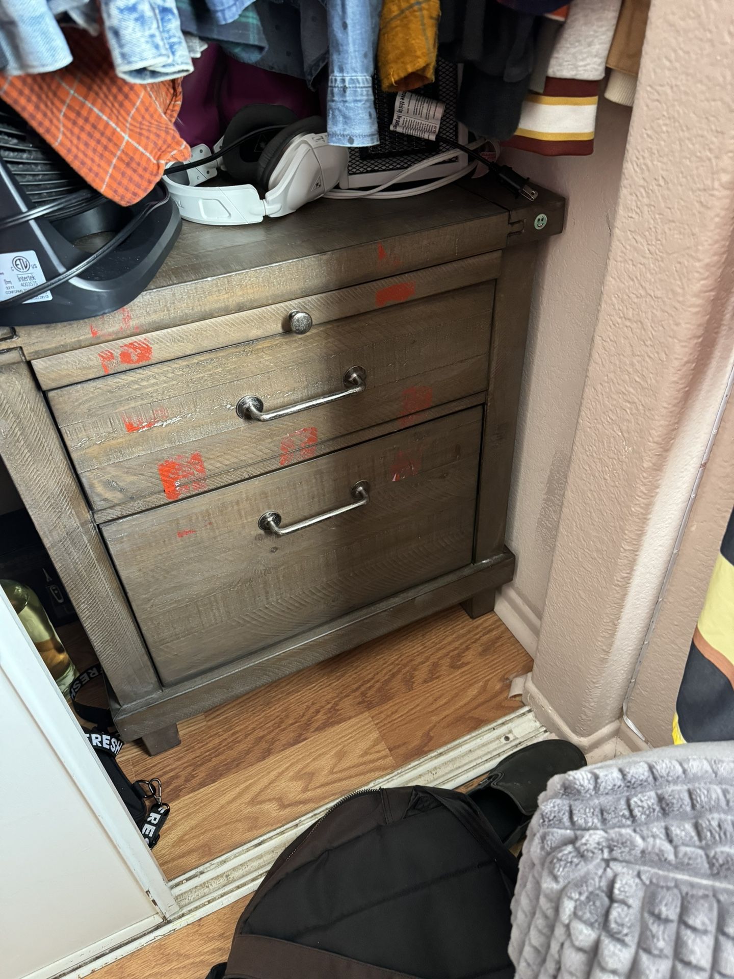 Small Table With Pull Out Desk