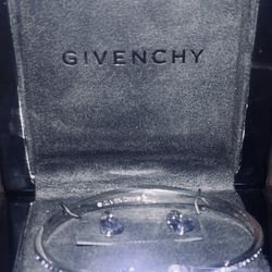 Givenchy 