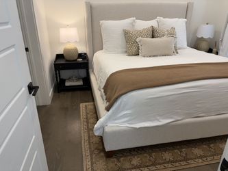 Pottery Barn Bed King