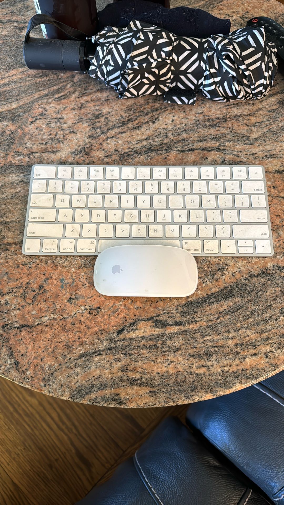 Apple Mouse And Keyboard