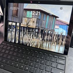 💻 Microsoft Surface Pro (5th Gen) – i7 / 16GB RAM / 1TB – Excellent Condition