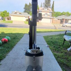 Shark Navigator Lift-Away Professional Upright Vacuum