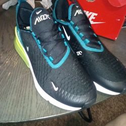 Size6 Nike Air Max 