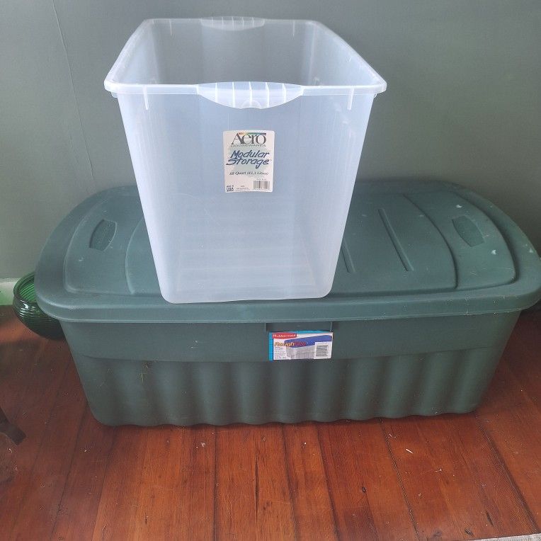 2 Large Storage Totes
