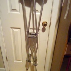 46 in Drive Crutches