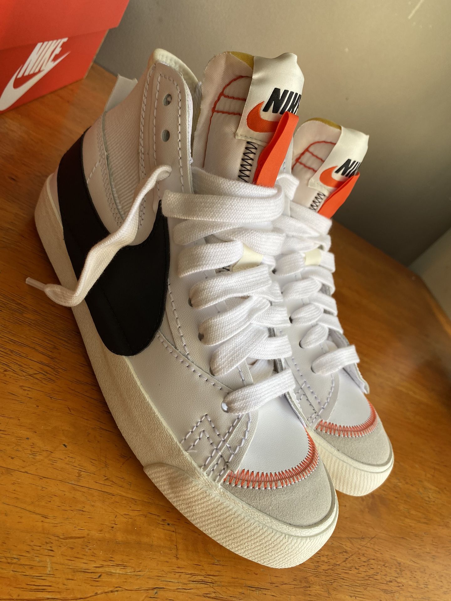 Nike Blazer Mid '77 Jumbo Swoosh Men's Shoes