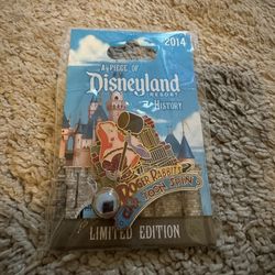 Roger rabbit  ride limited edition Disney pin