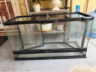 20 gallon Zoo Med tank