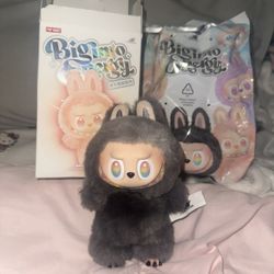 Secret ID Labubu Big into Energy Popmart