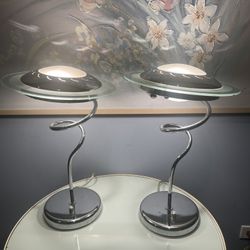 Vintage Flying Saucer UFO Spiral Chrome Metal Light Lamp