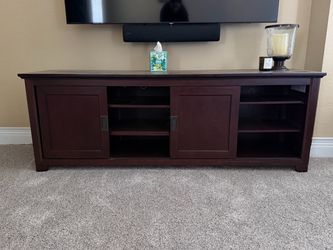 Entertainment stand