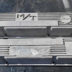 Vintage small block chevy bow covers