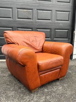 Oversized Cognac Leather Club Chair – Huge & Comfy