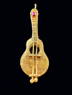 Vintage 14k solid yellow gold 0.05Ct Natural Ruby stone Guitar Pendant Charm
