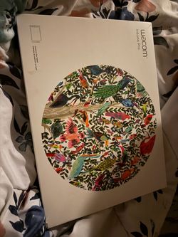 Wacom Intuos Pro Creative Pen Tablet