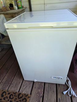 Upright home freezer, like new. 21" wide, 20" front to back. 31" hight