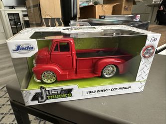 Jada 1952 CHEVY• COE PICKUP 1:32 Scale