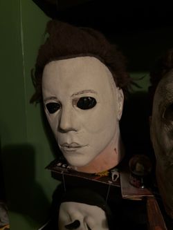 Michael Myers mask