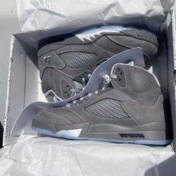 Air Jordan 12 Wolf Grey