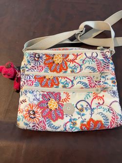 Kipling Purse Flower Pattern