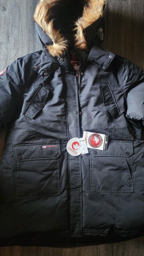 Canada Weather Gear Women's Winter Parka Coat