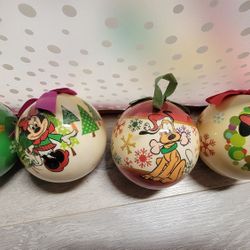 Disney Mickey Mouse Ornament Set