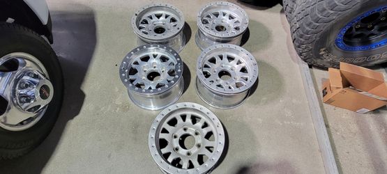 6 Ultra Wheels Rm2 17 inch Beadlocks