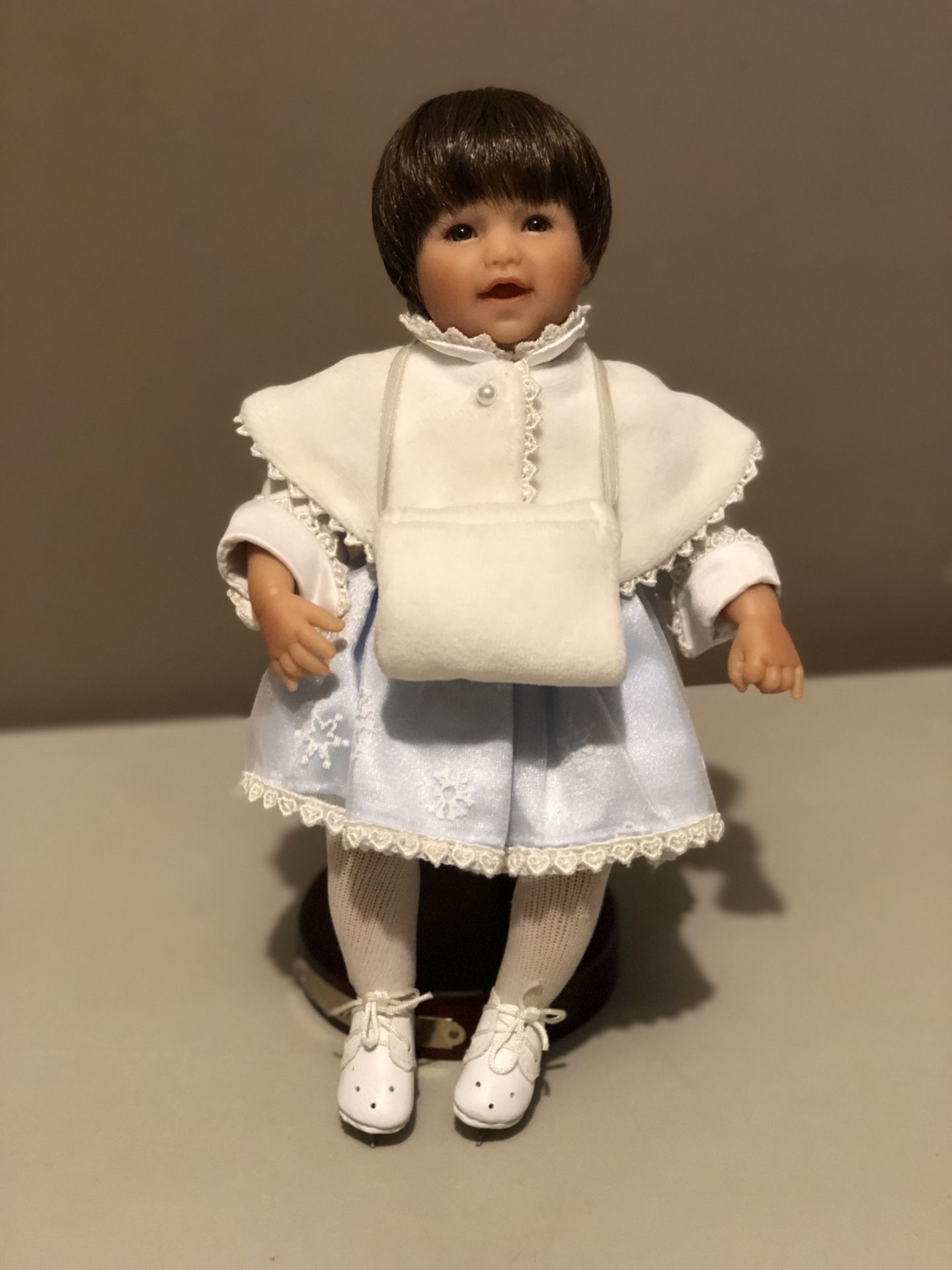 9” Lee Middleton-Reva Schick Doll “ Alexis “