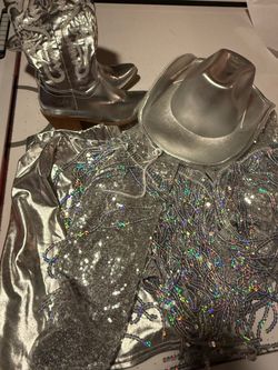 Space cowgirl silver Halloween costume Beyoncé women’s cowgirl