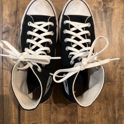 Women’s Shoes