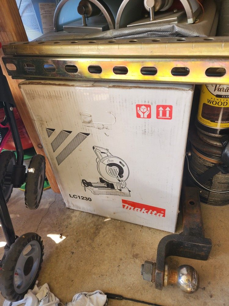 Makita