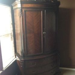 pulaski foxcroft armoire