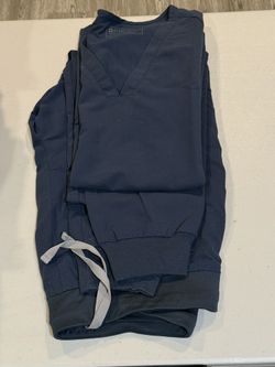 Figs Dark Harbor Medium Petite Zamora Jogger with Medium Casma