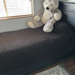 Children’s Bed