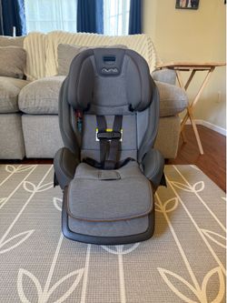 Nuna EXEC Car Seat Granite