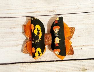 Faux leather bows
