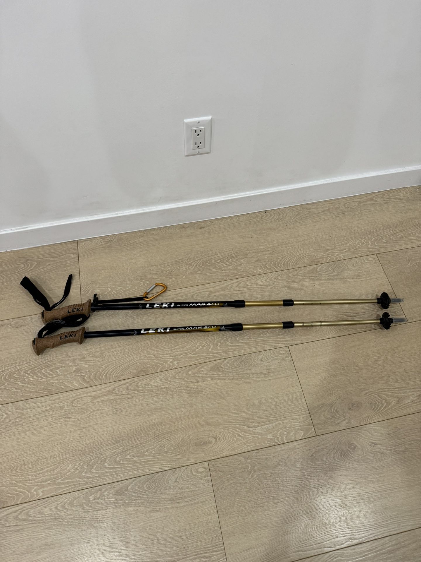 Leki Super Makalu Air Ergo Easy Lock Anti Shock Trekking Poles