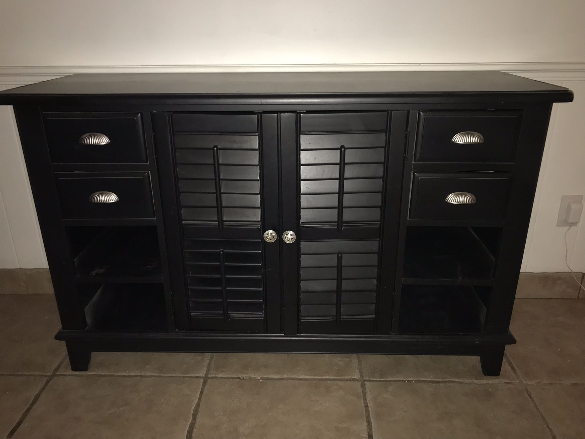 American Signiture Furniture Set