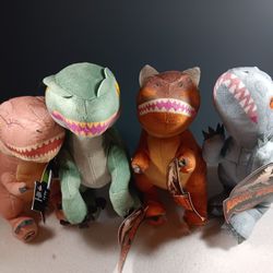 Jurassic Park World Plush Set of 4 Dinosaurs Raptor 8” Soft Stuffed 2024 New