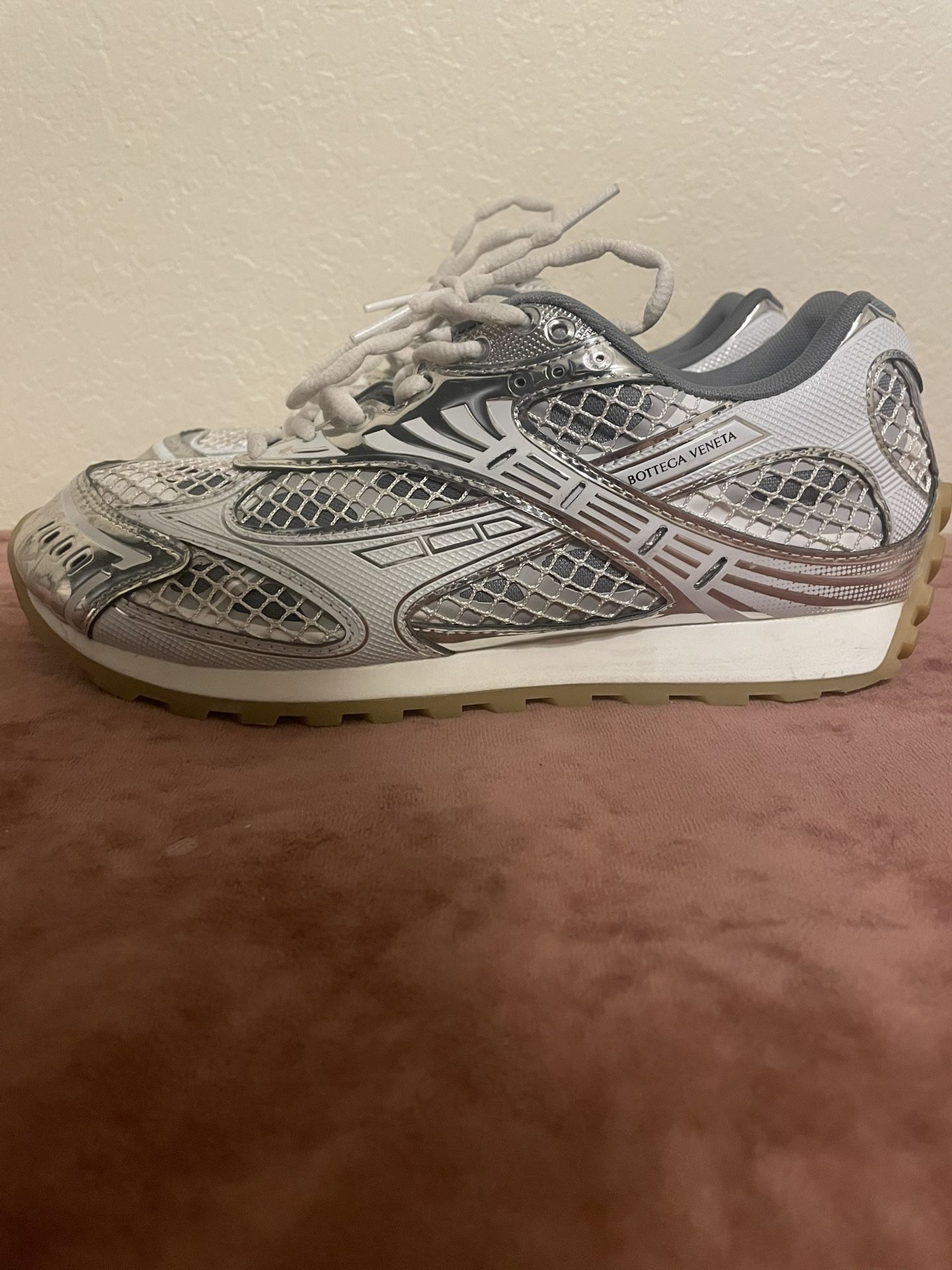 Bottega Veneta Orbits